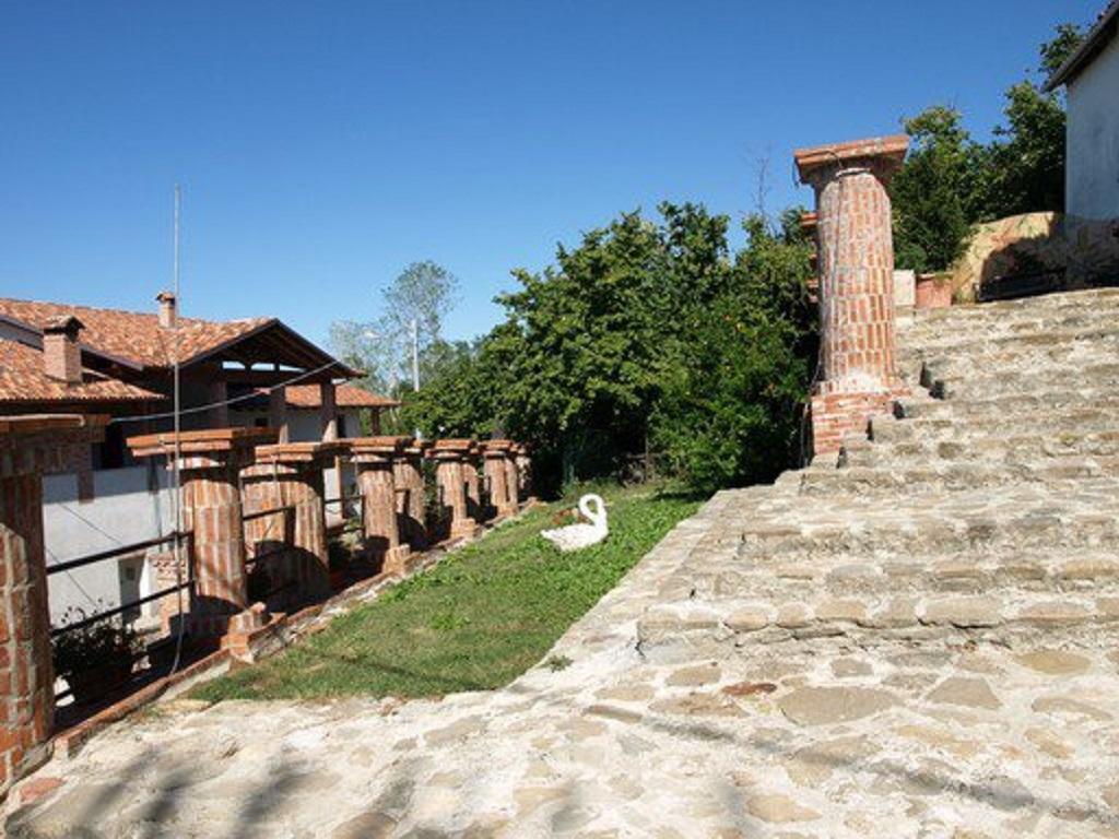 B&B I Colori Dell'Arcobaleno Belvedere Langhe Kültér fotó