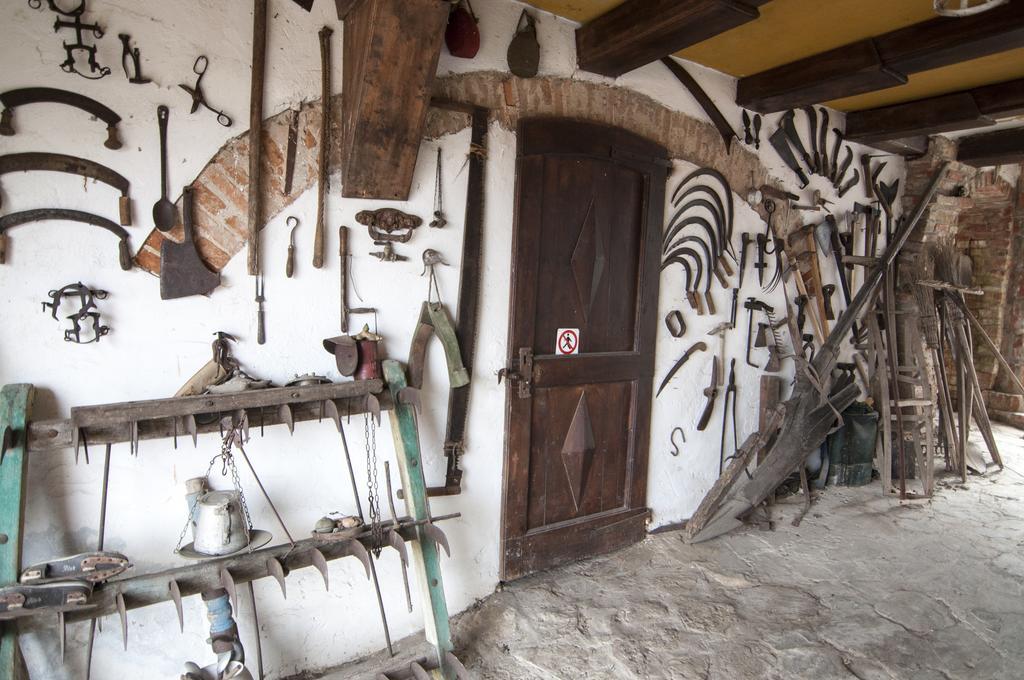 B&B I Colori Dell'Arcobaleno Belvedere Langhe Kültér fotó